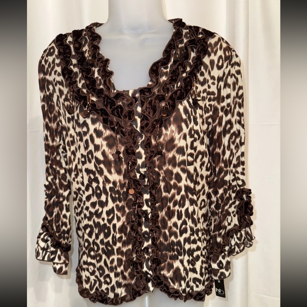 Vintage New Direction Cheetah Top With Sequence  Size M NWT